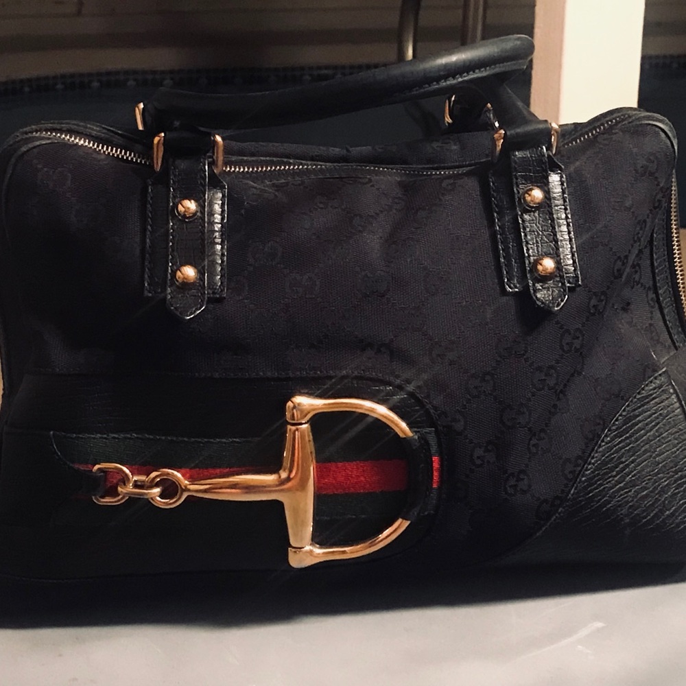 Vintage Gucci handbag (wallet sold separately from bag)